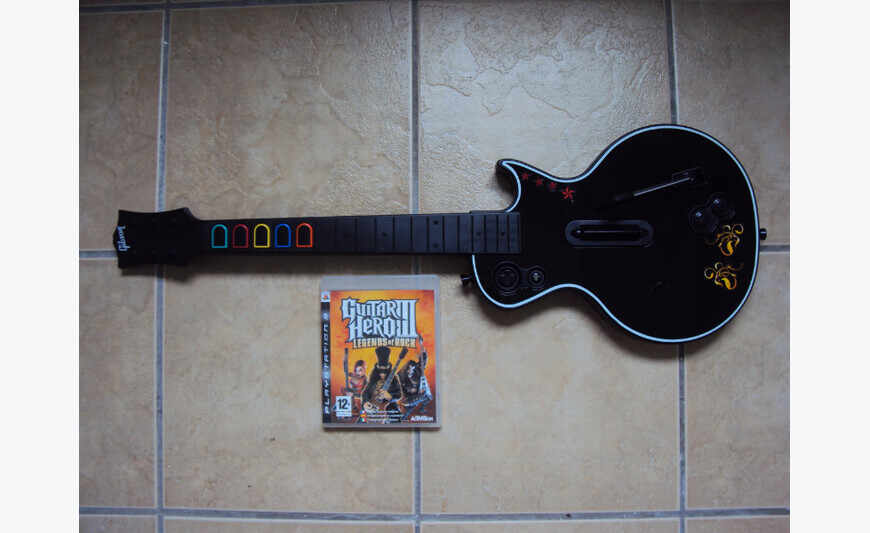 GUITAR HERO II guitar + PS3 game