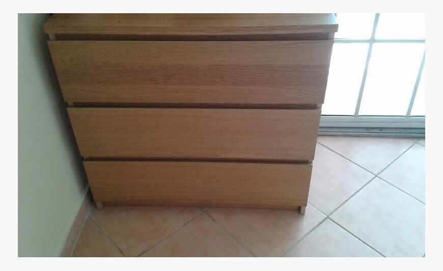 Chest of drawers