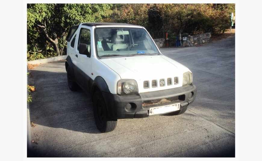 Suzuki Jimny com toldo (automático)