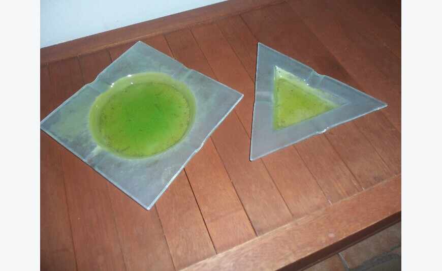 Cendrier ou vide poche en verre soufflé