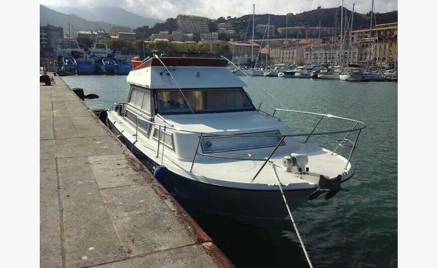 vedette habitable 8, 80m