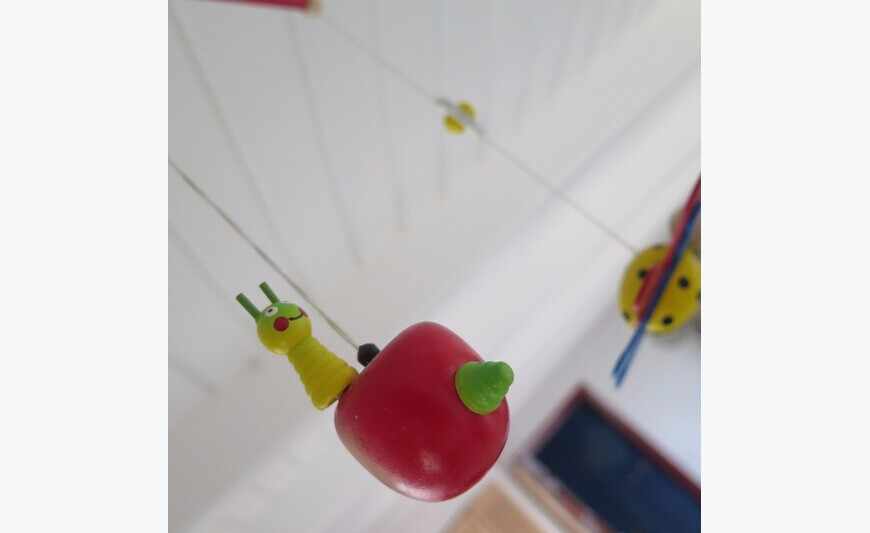 Mobile "POMME-PAPILLON" Ulysse Couleurs d'enfances