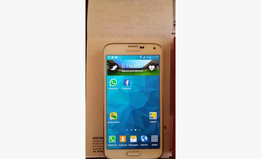 Samsung Galaxy S5 blanc 16go sous garantie