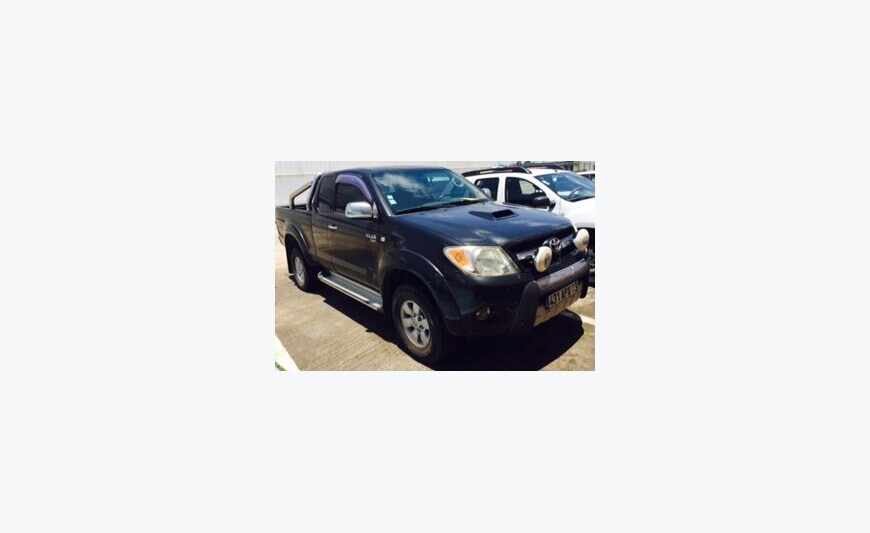 TOYOT HILUX Simple Cabine