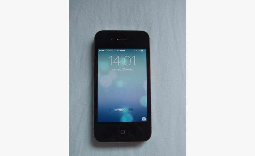 Iphone 4S 16Go tout opérateur !Excellent état!