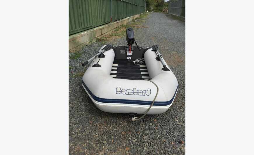 Bombard AX3 avec moteur