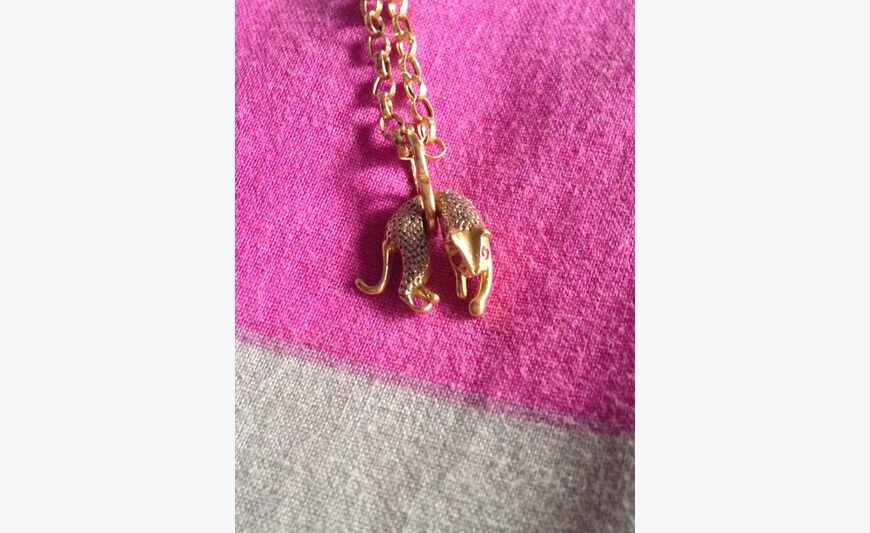 Pendentif tigre Or Jaune, or blanc et deux Rubi