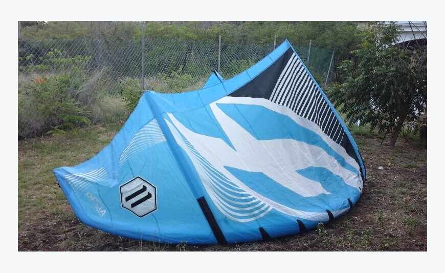 equipo de kitesurf