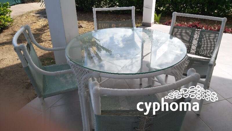 table steel and glass thick and armchairs