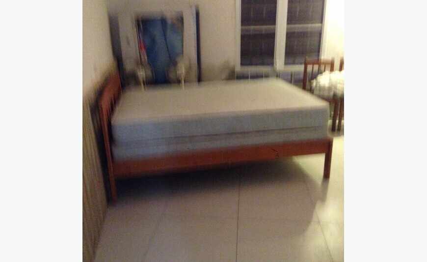 Tamaño completo de la cama--> colchón de marco y boxspring