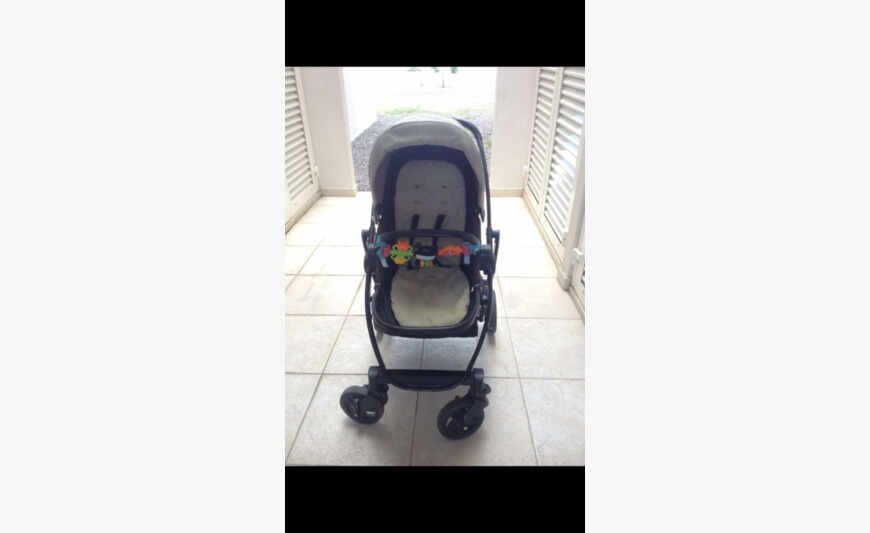Pushchair, cosy and base car GRACO
