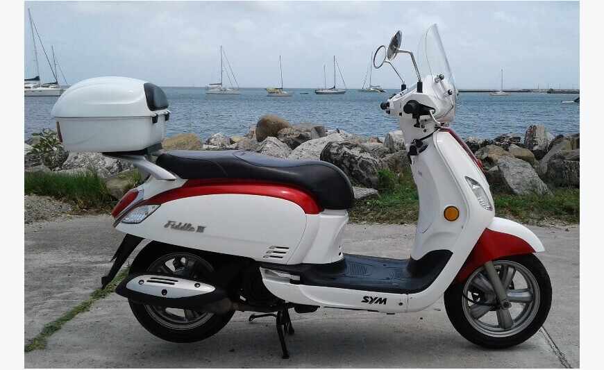 sym 125cc fiddle iii État neuf