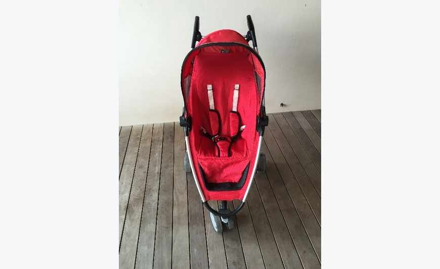 Poussette quinny et maxi-cosi