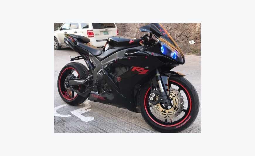 Yamaha-r 1000
