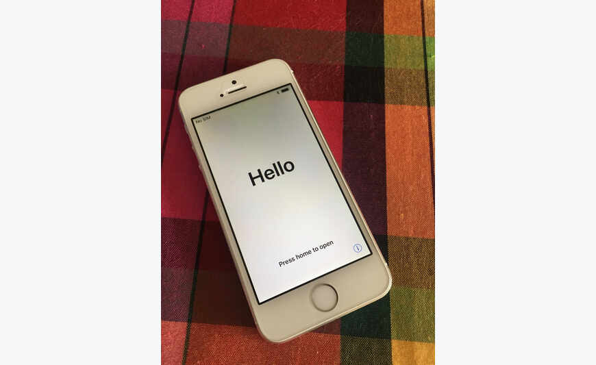 iPhone 5s 16 Go désimlocké comme NEUF