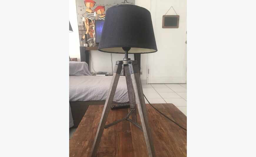 lamps, basket laundry and decorative objects