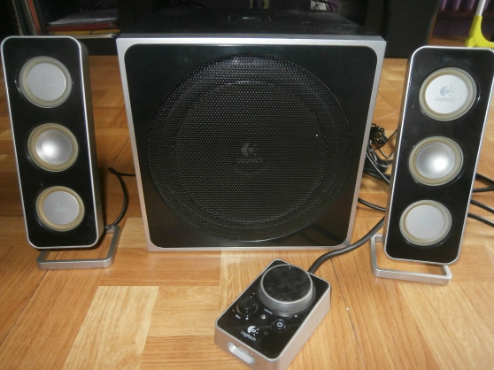 Logitech z4 store speakers for sale