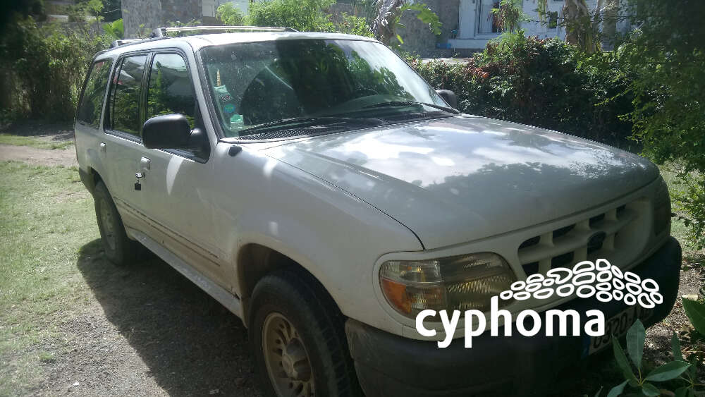 Ford explorer 2000