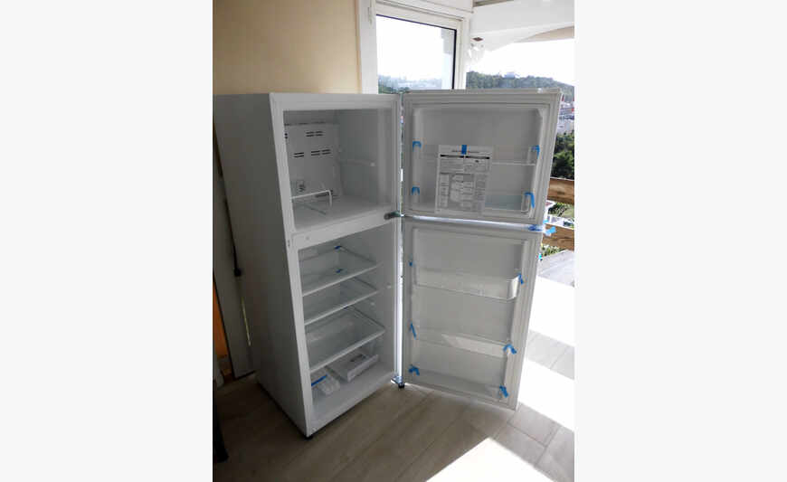 frigo congelateur whirlpool neuf WRT111SFDW