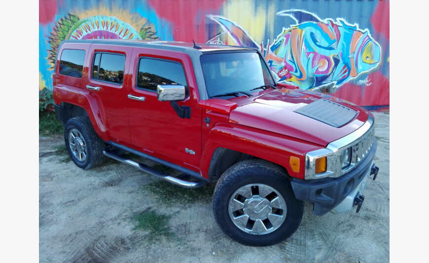 Hummer H3 Luxury full option 43 000 Miles.