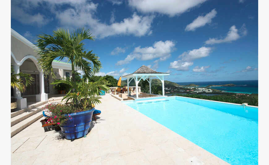 Sumptuous Villa Seaview - garden of the.