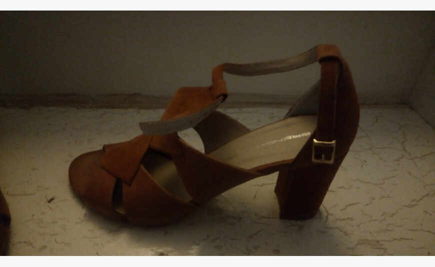 Sandales en cuir / daim - Brenda Zaro