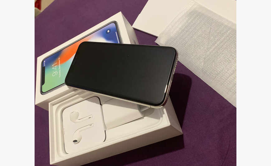 IPhone X Silver 256go