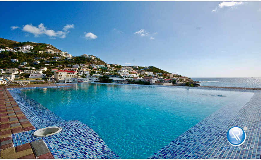1 bedroom, 1. 5 baths new condo ocean view