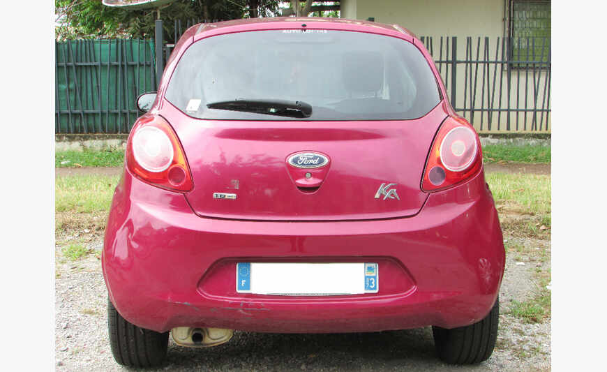 Voiture : ford ka rose d’occasion année 2010