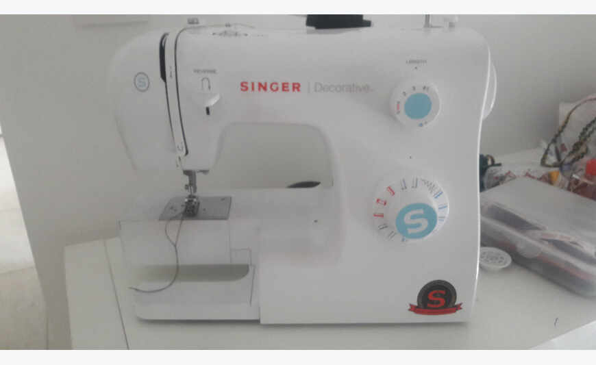 Machine à coudre singer decorative