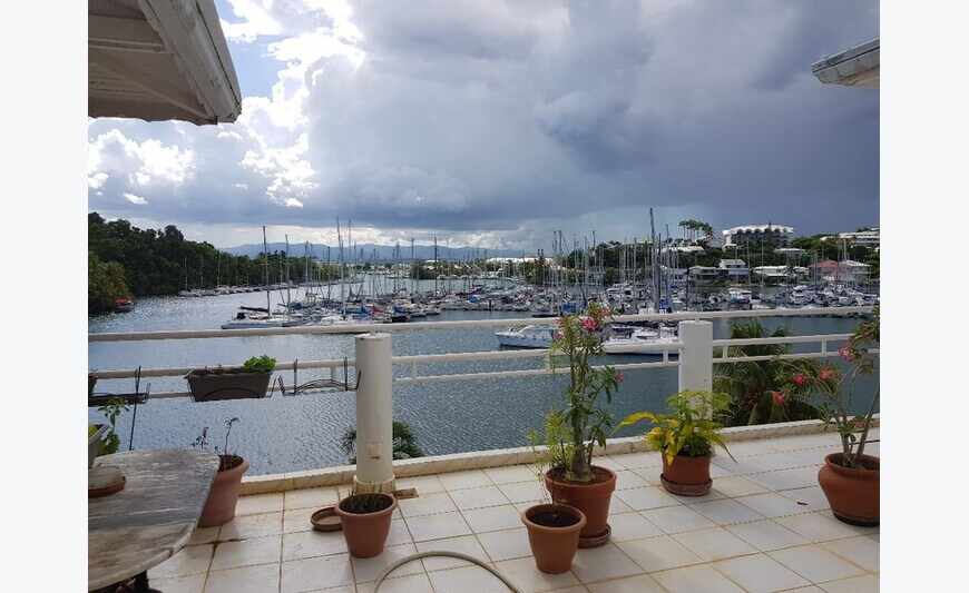 Le Gosier - Villa En Duplex Sur La Marina