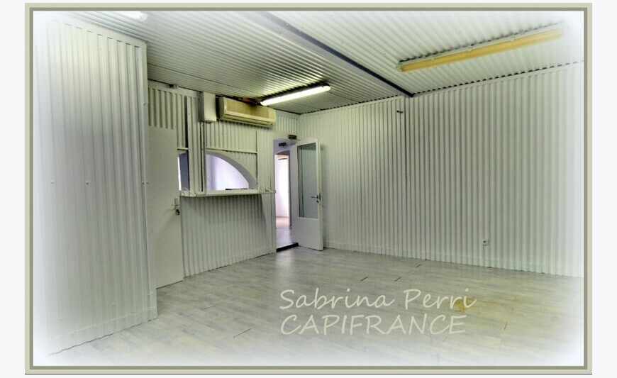 à louer Fort De France Bureaux 97M2