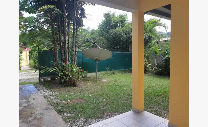 Maison T3+bureau+jardin 70M2 Matoury.