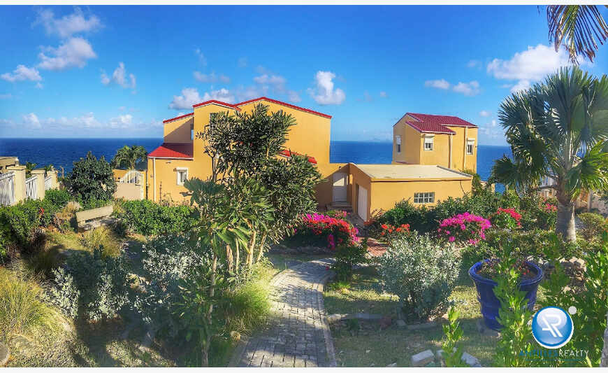 5 B/R 4 bath villa for long term rental