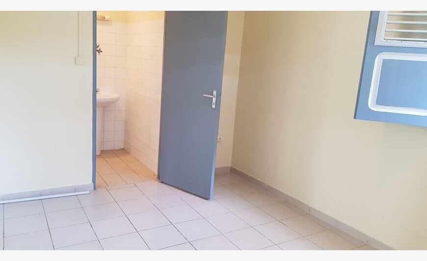 Appartement T3 60M2 Cv - Cayenne -800Eur