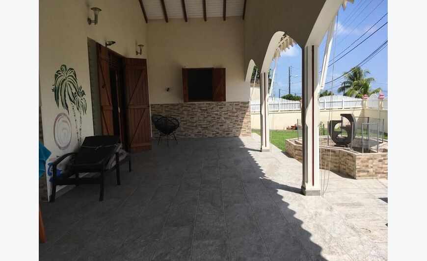 Villa - 110m ²