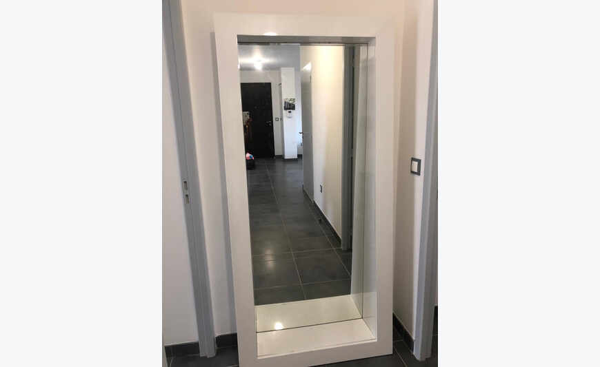 magnifique miroir de belle qualite grand 190/80/40