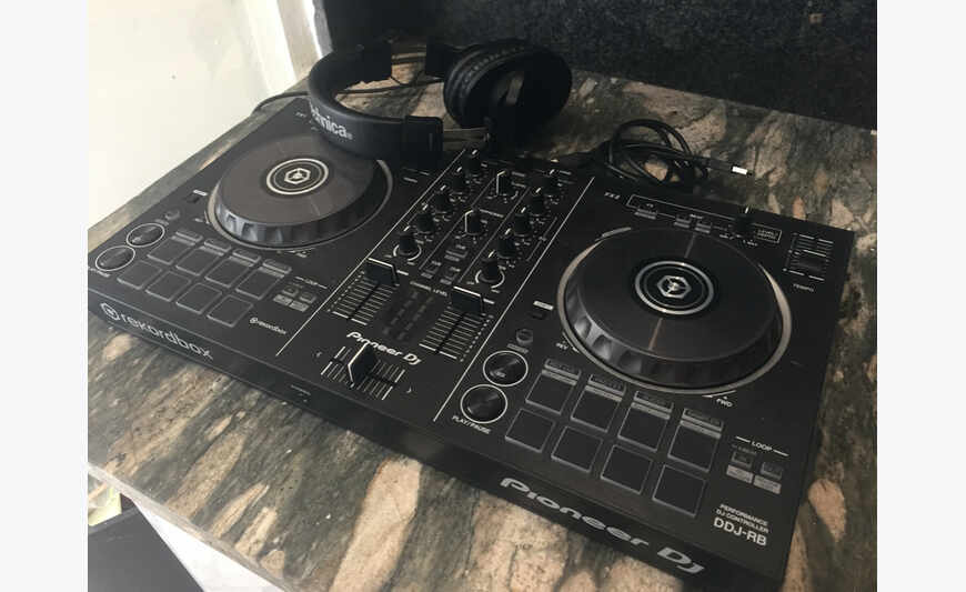 DJ Controller Pioneer DDJ-RB + Headset