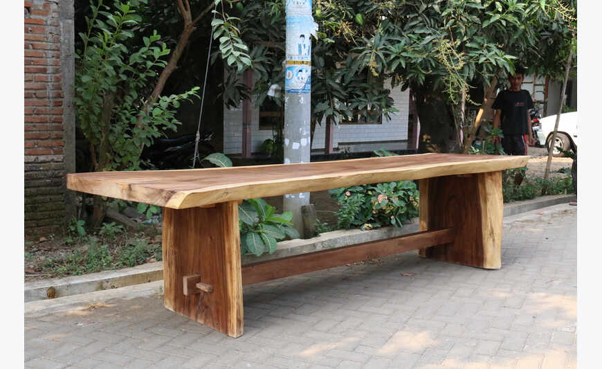 Table en bois de suar d’indonésie