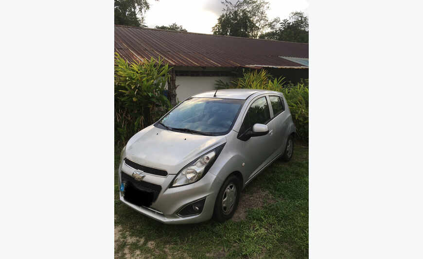 Chevrolet Spark essence 2014