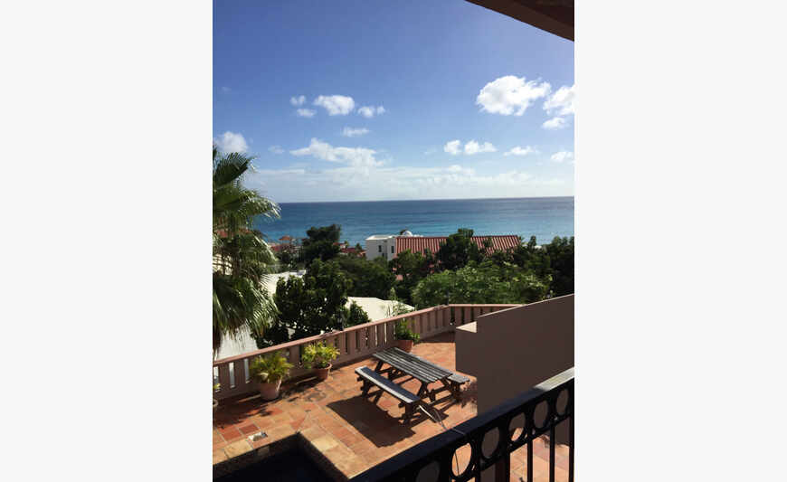 Free standing Villa in Pelican -Price Reduced