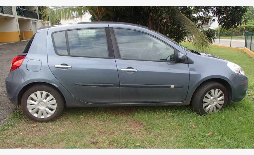 renault clio iii 1. 5dci 90cv 2011