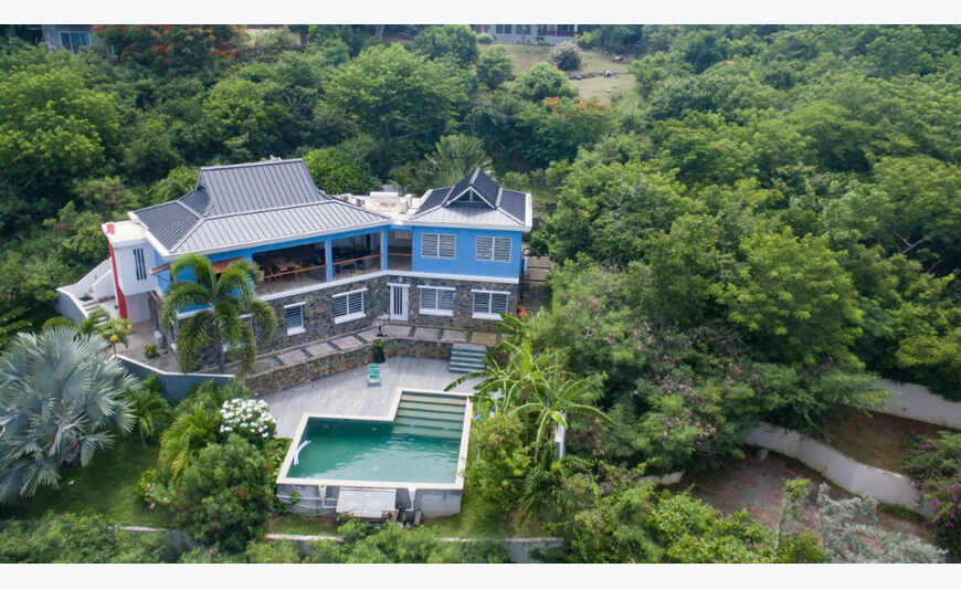 5 B/R Ocean view villa in Belair