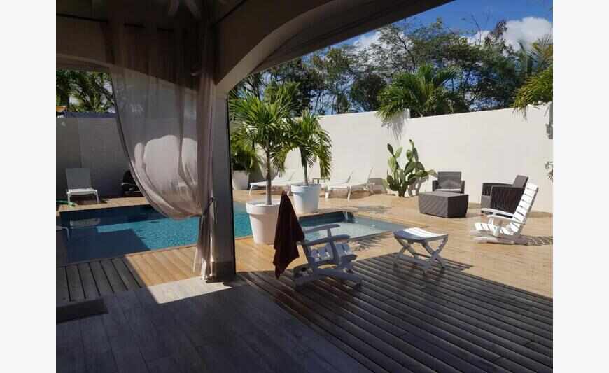 Sainte-Anne Villa T4 avec piscine + T2