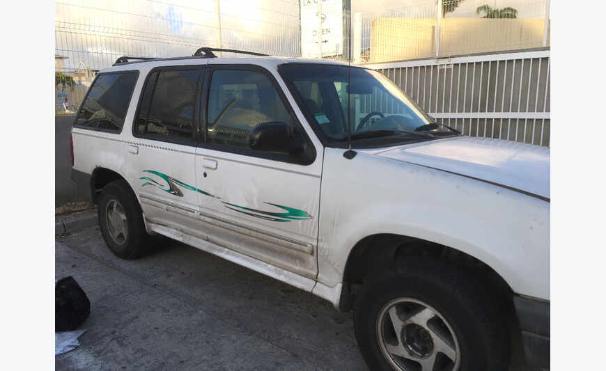 Ford explorer