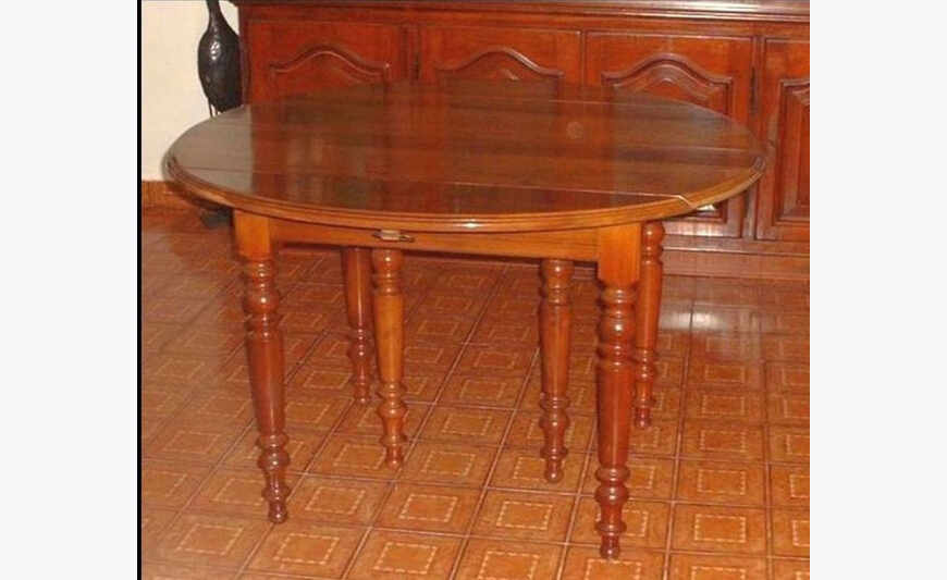 Table ronde ancienne noyer massif diamètre 120 cm