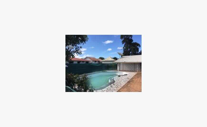 Maison De Type F6 + Piscine- Baisse Du...