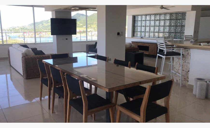 Magnifique penthouse de bain 3 b 3