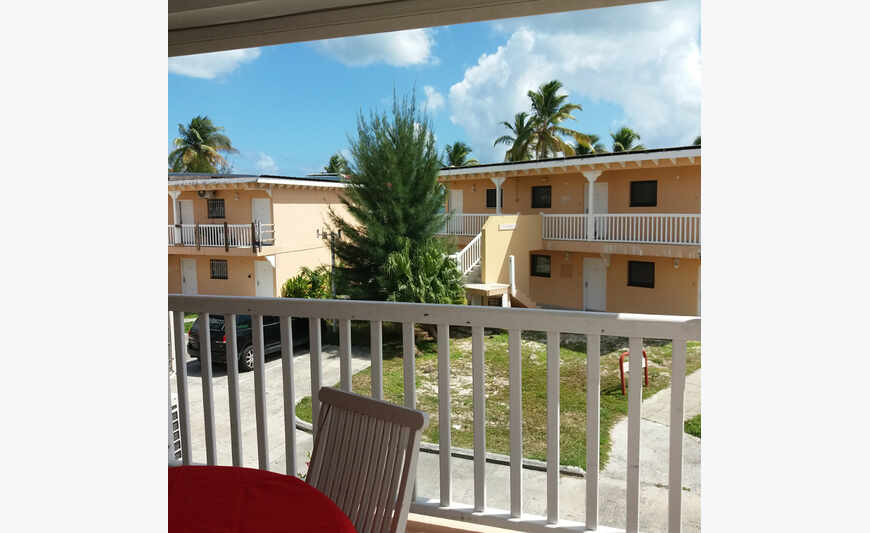Flamboyant 1 bedroom tout renove et equipe SXM
