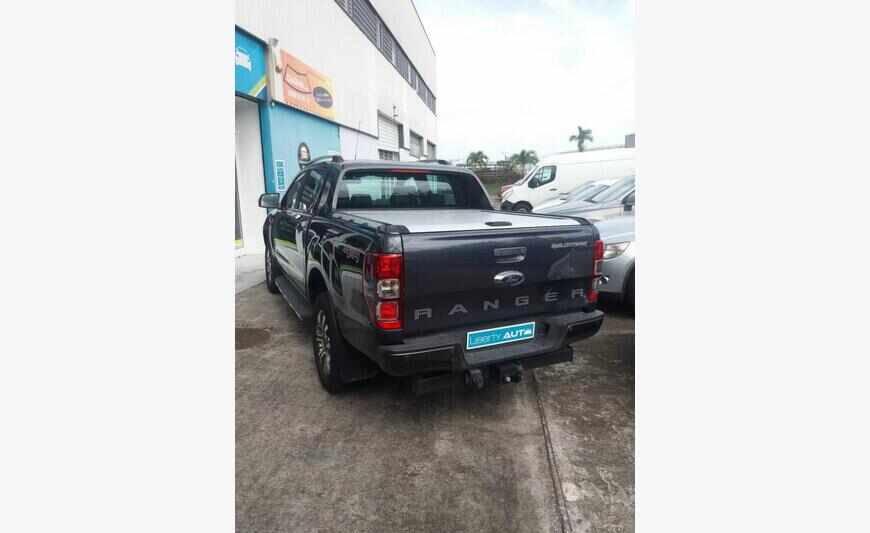 Ford Ranger (6) 3. 2 Tdci 200 auto super.